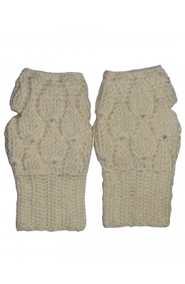 Graminarts Handmade Yarn Fingerless Peaceful White Gloves
