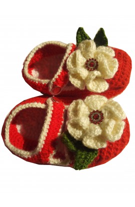 Beautiful Woolen Handmade Crochet Floral Baby Shoes Size 6 - 12 Month 