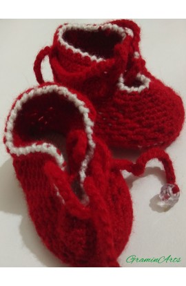Baby Booties Hand Knitted Beautiful Desing In Red Color For 0 - 6 Mnth