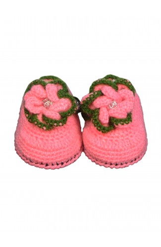 Pink Color Woolen With Beautiful Flower Handmade Baby Booties Size ( 0 - 6 M )