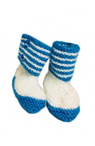 Beautifull Handmade woolen shoes for baby boys white and blue color for 12-24M